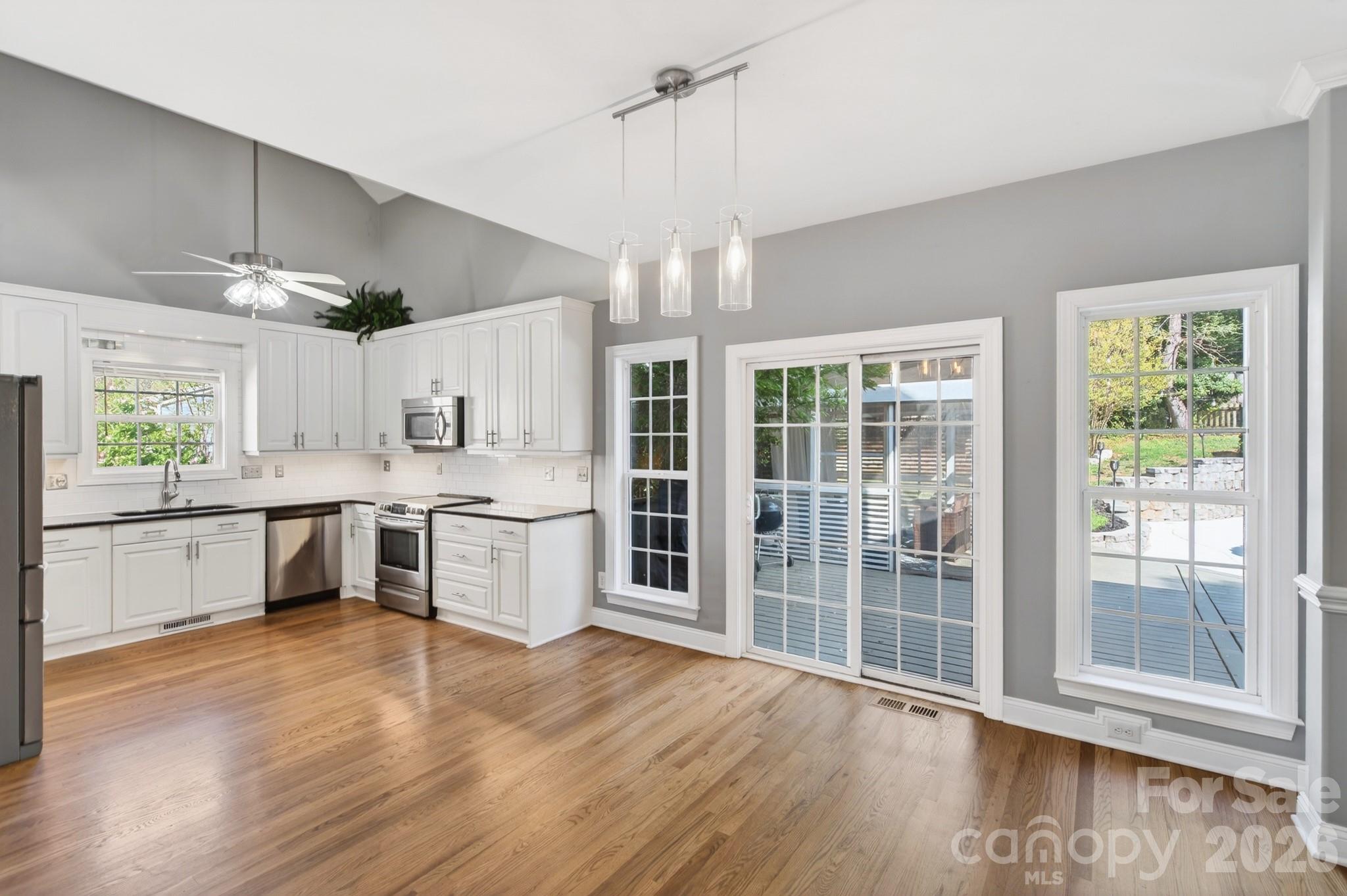 Tega Cay - Residential