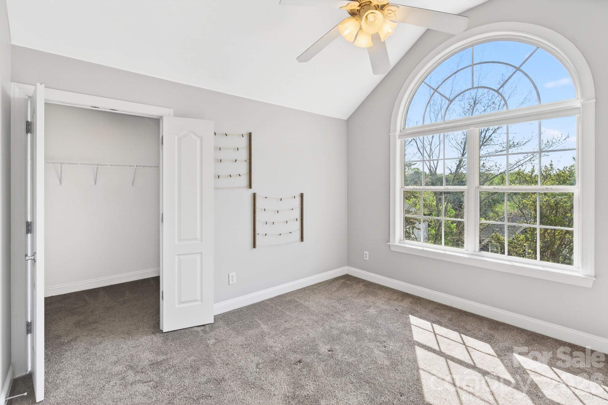 Tega Cay - Residential