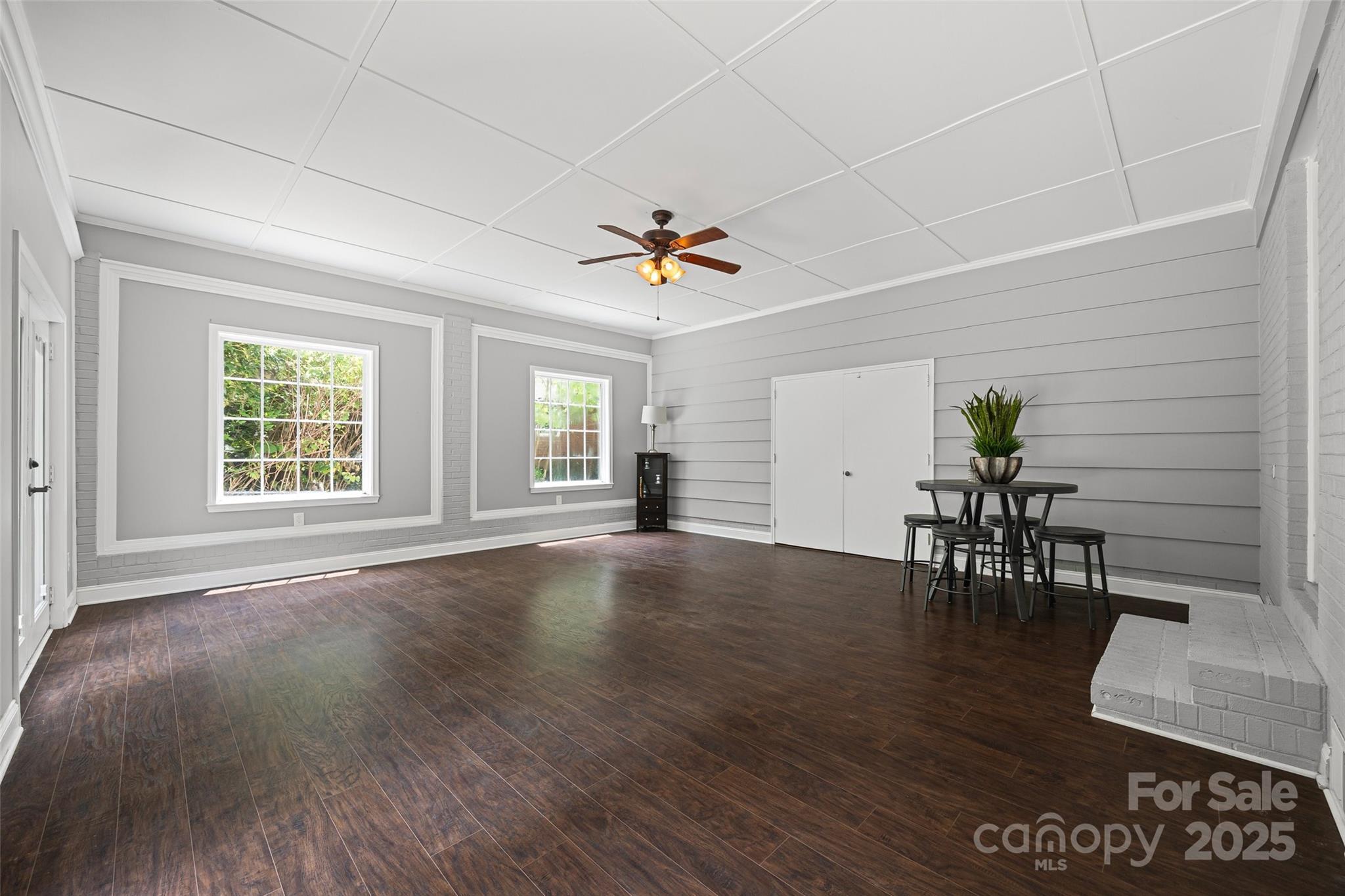 Marlwood Acres - Residential