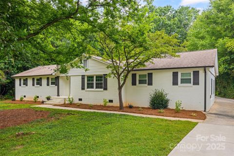 1045 Dooley Drive Charlotte NC 28227