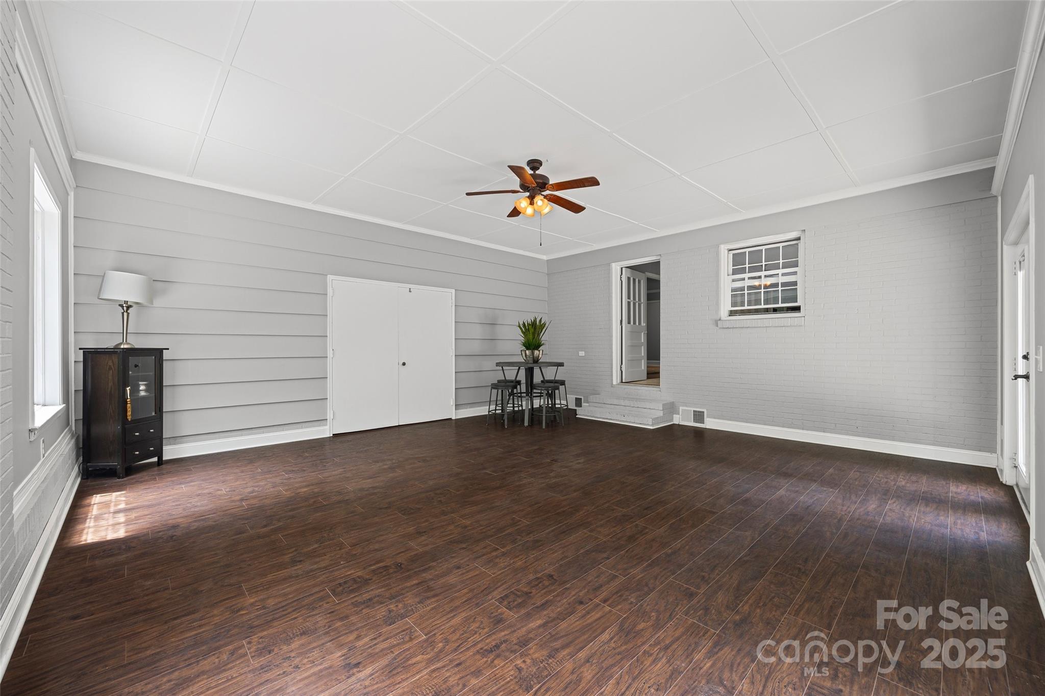 Marlwood Acres - Residential