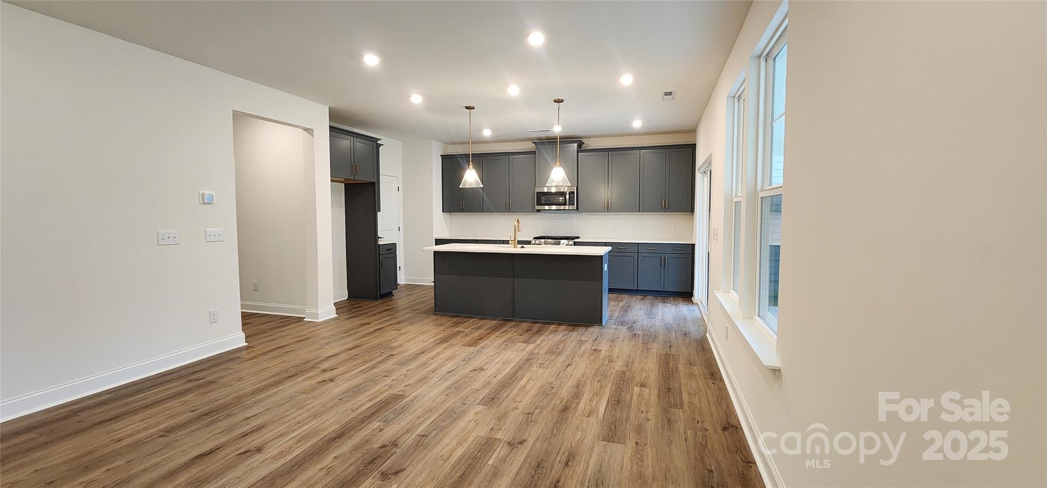 Lakeside Glen - Residential