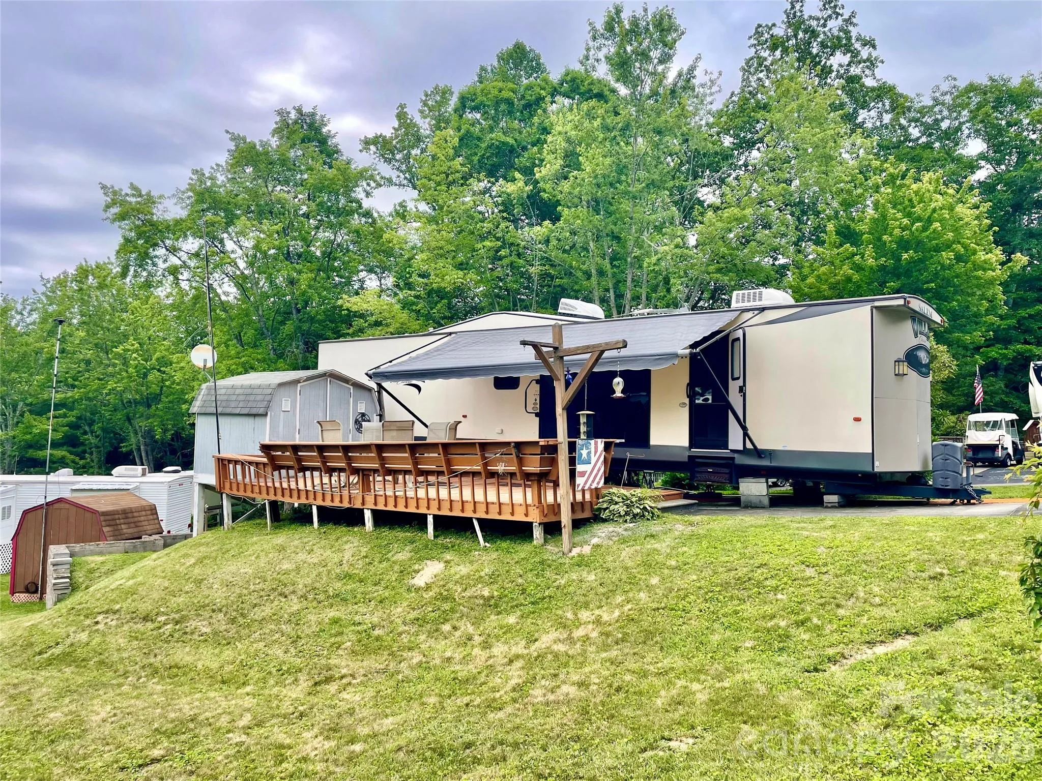 226 Saddle Ridge Drive, Ennice, NC, 28623