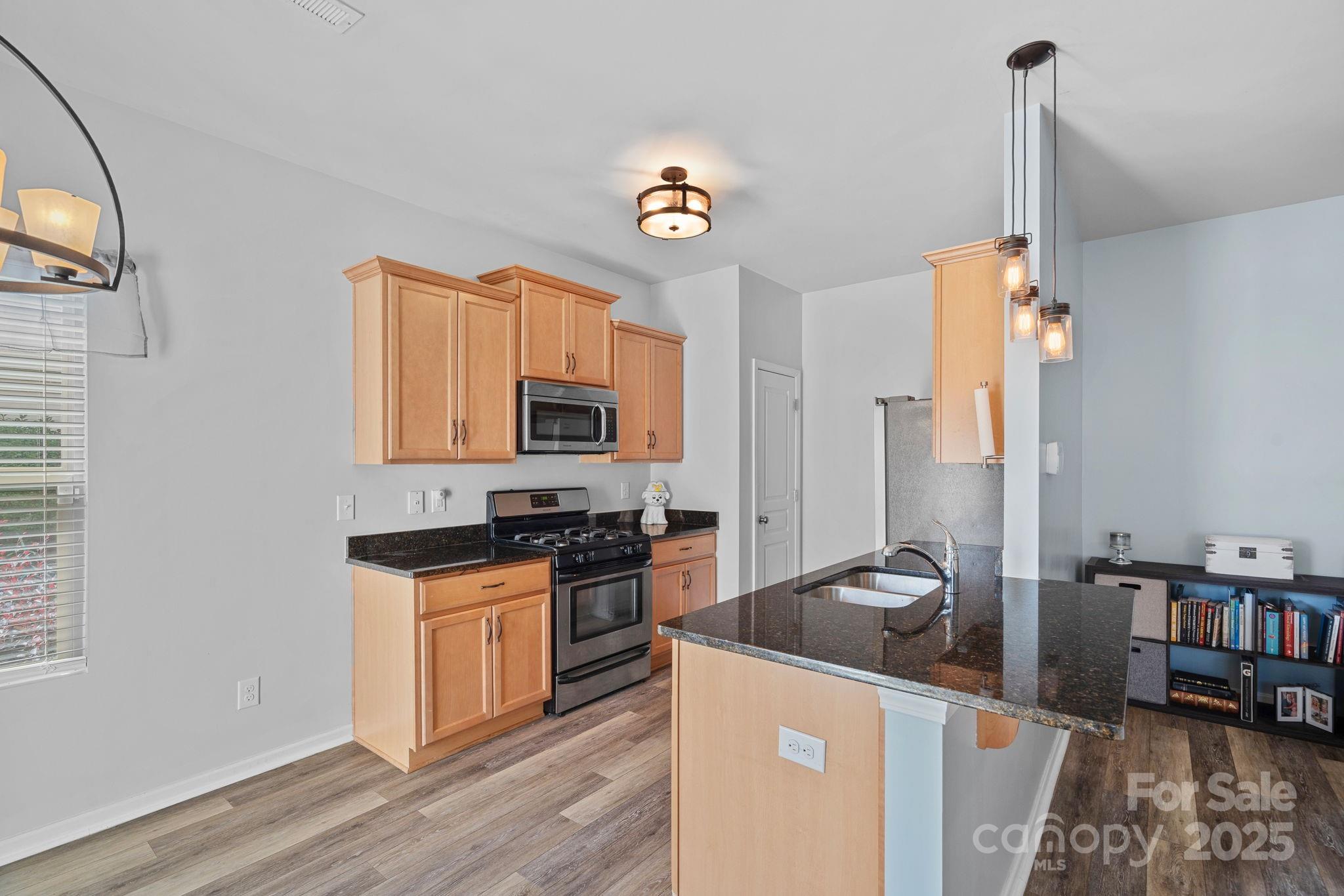 6834 Creft Circle