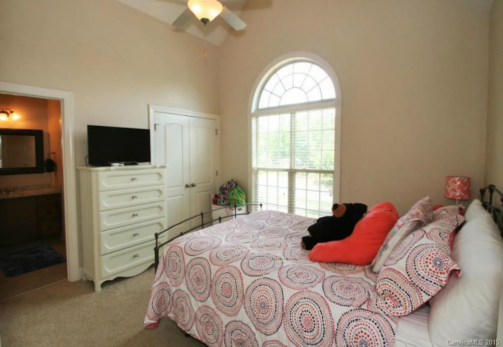 Fox Hunt Estates - Residential