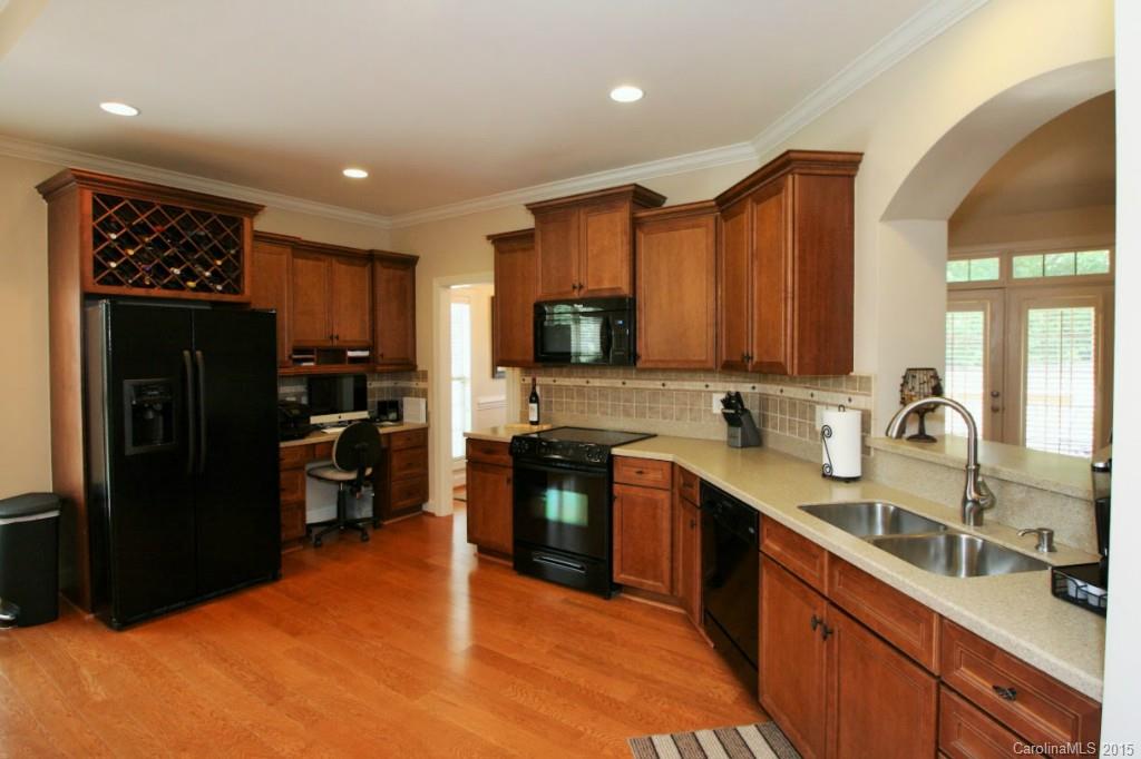 Fox Hunt Estates - Residential