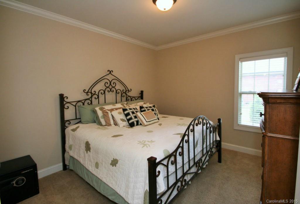 Fox Hunt Estates - Residential