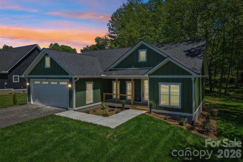 36 Haywood Crossing Drive Hendersonville NC 28791