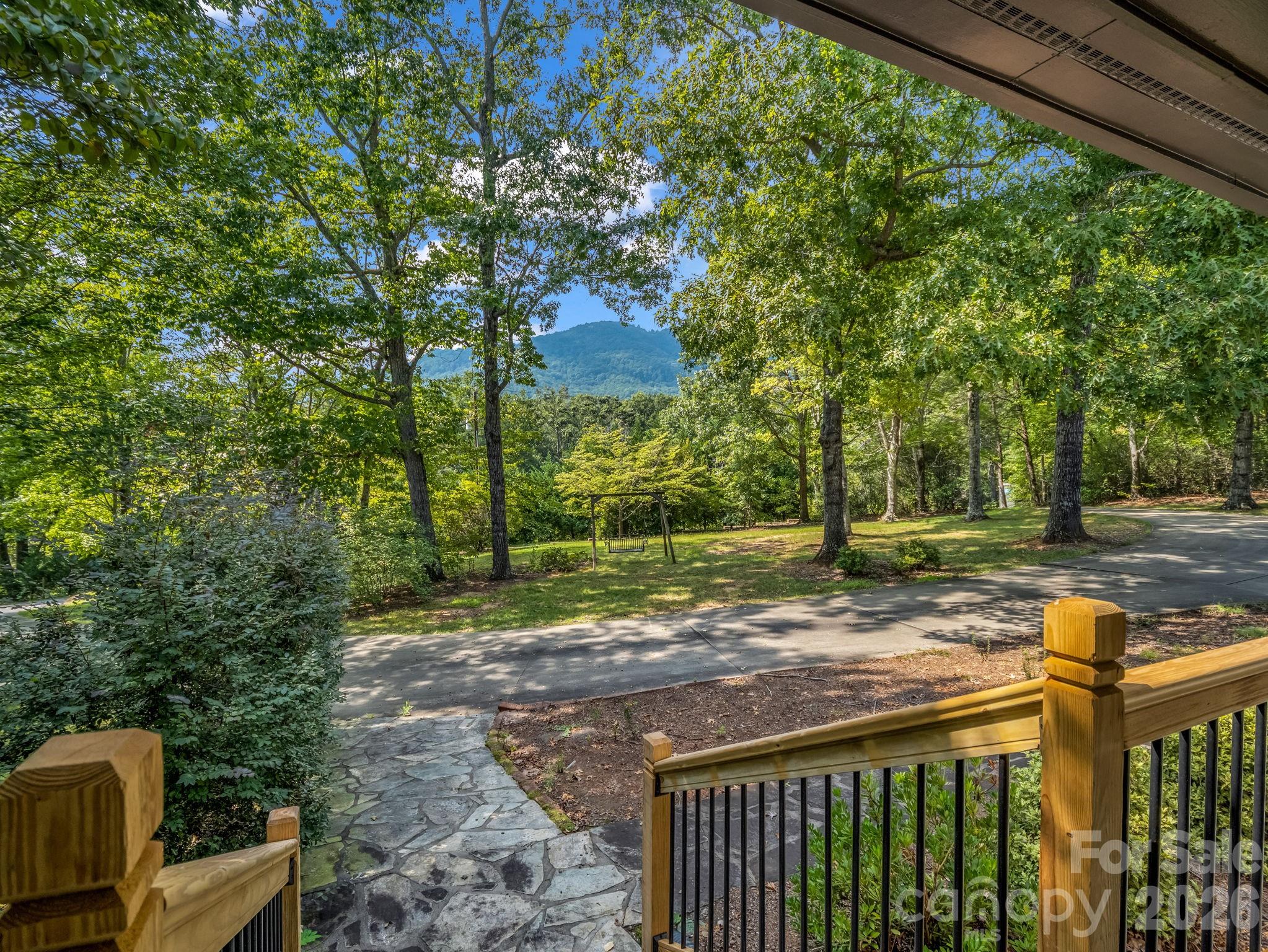 215 Hillcrest Drive