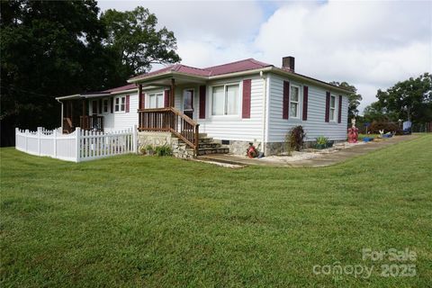 4744 Hickory Nut Ridge Road Sawmills NC 28630