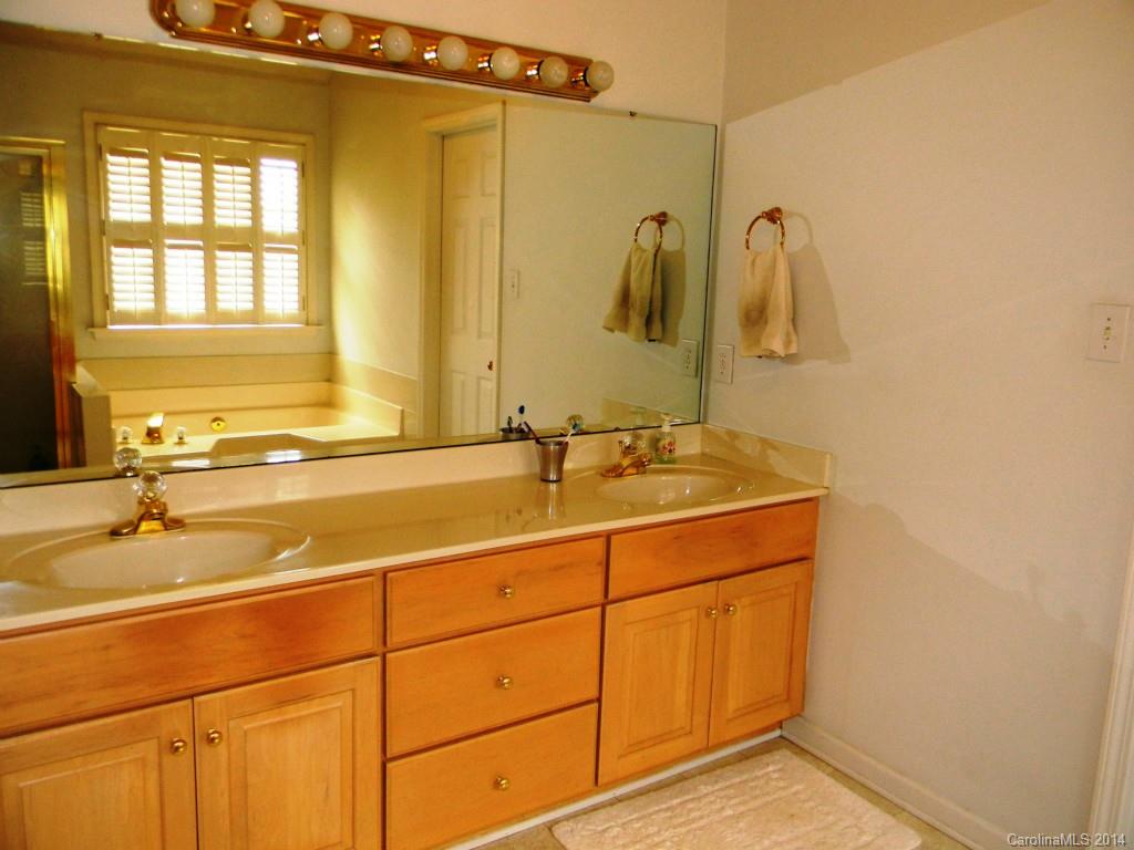 Riverwood Plantation - Residential