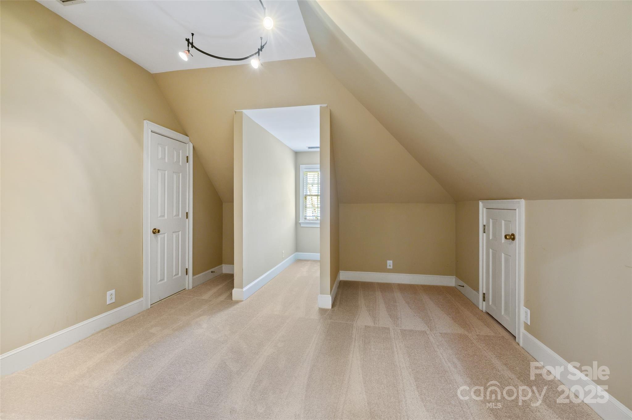 Piper Glen - Residential