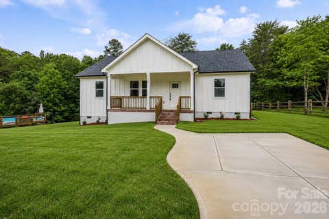 Photo of 120 Whistling Pines Drive, Statesville, NC 28677 (MLS # 4417958)