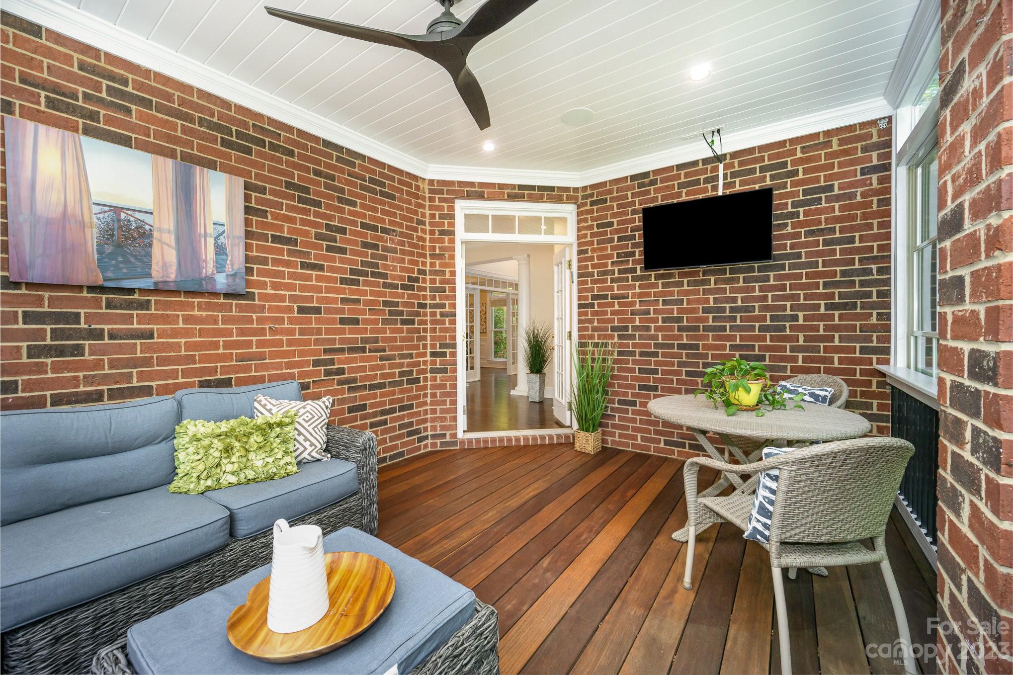 Deerfield Creek - Residential