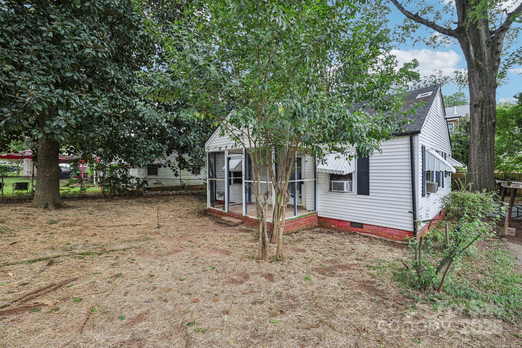 134 S Gregg Street