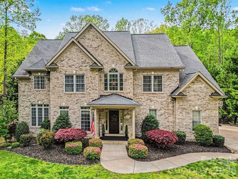821 Savile Lane Fort Mill SC 29715