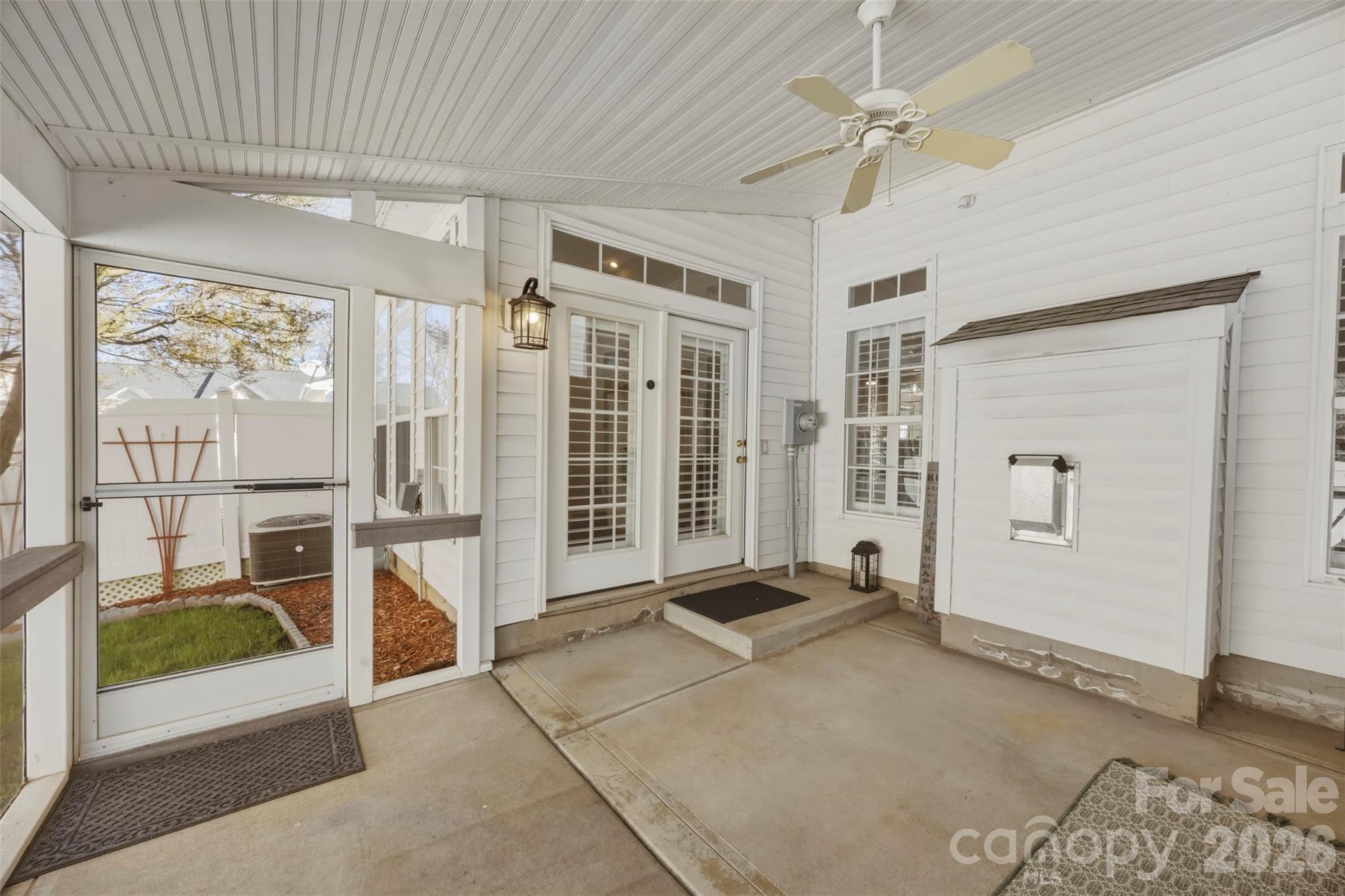 Sunset Point Townhomes - Residential