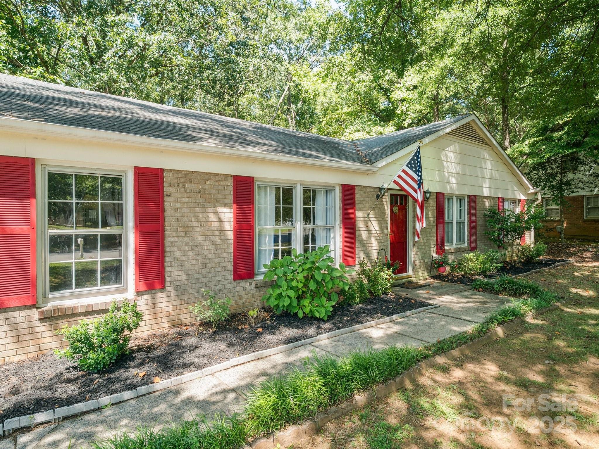 8128 Blairtree Court