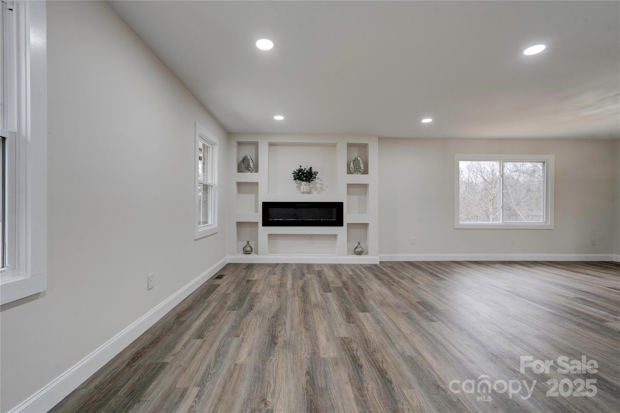 238 Lincoln Drive