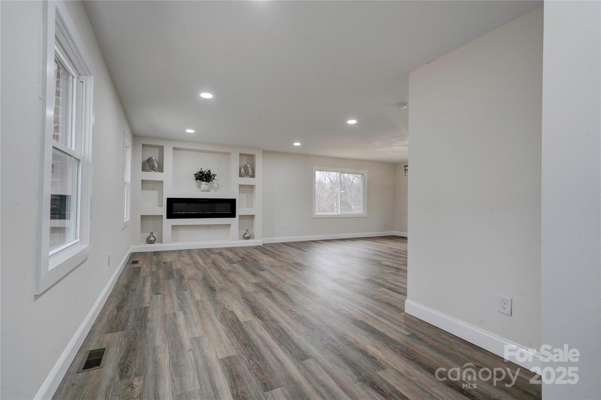238 Lincoln Drive