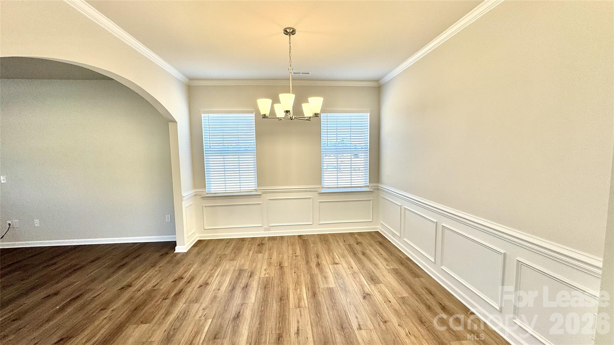 1542 Swallow Tail Drive