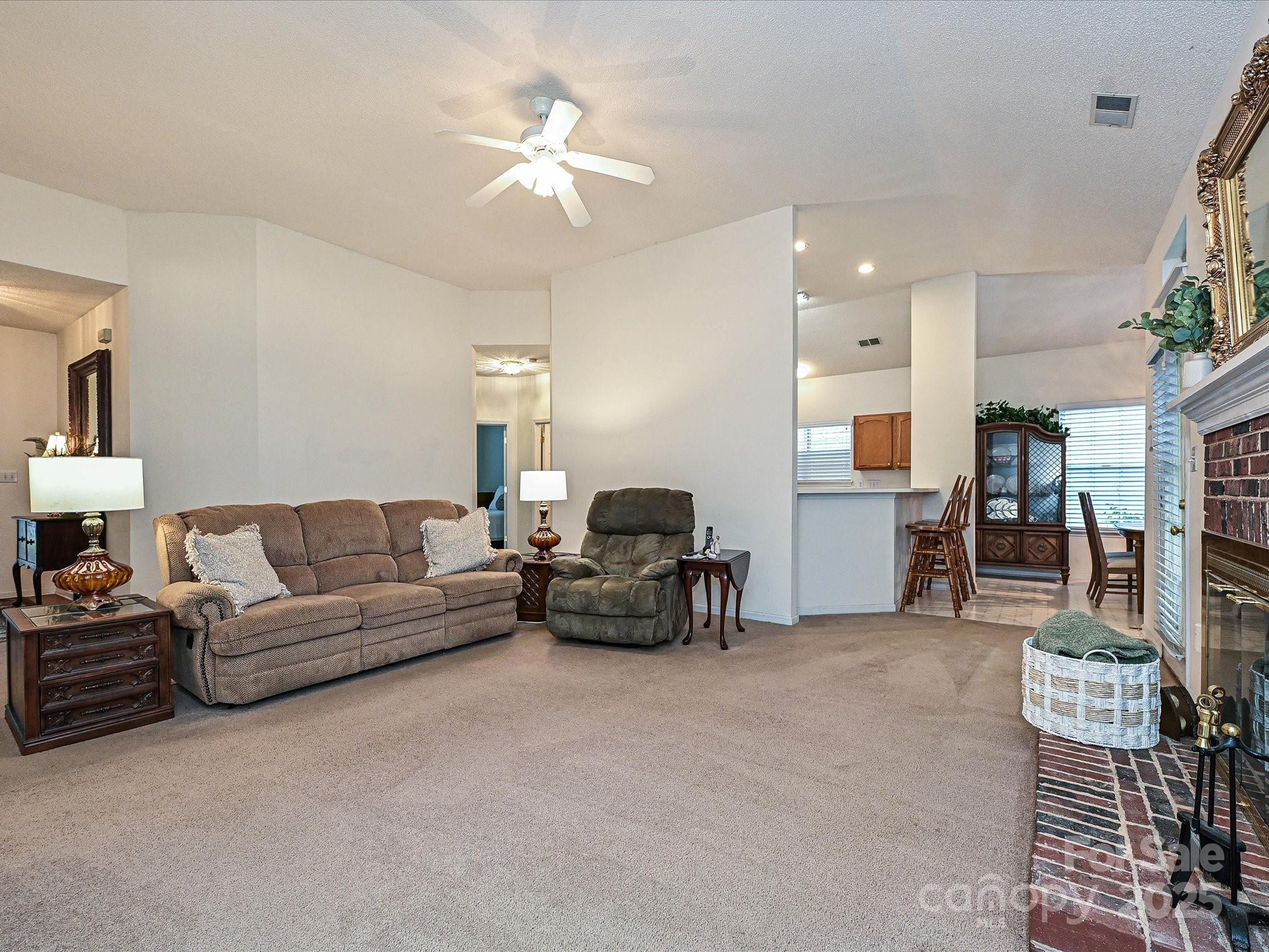 Oakdale Woods - Residential