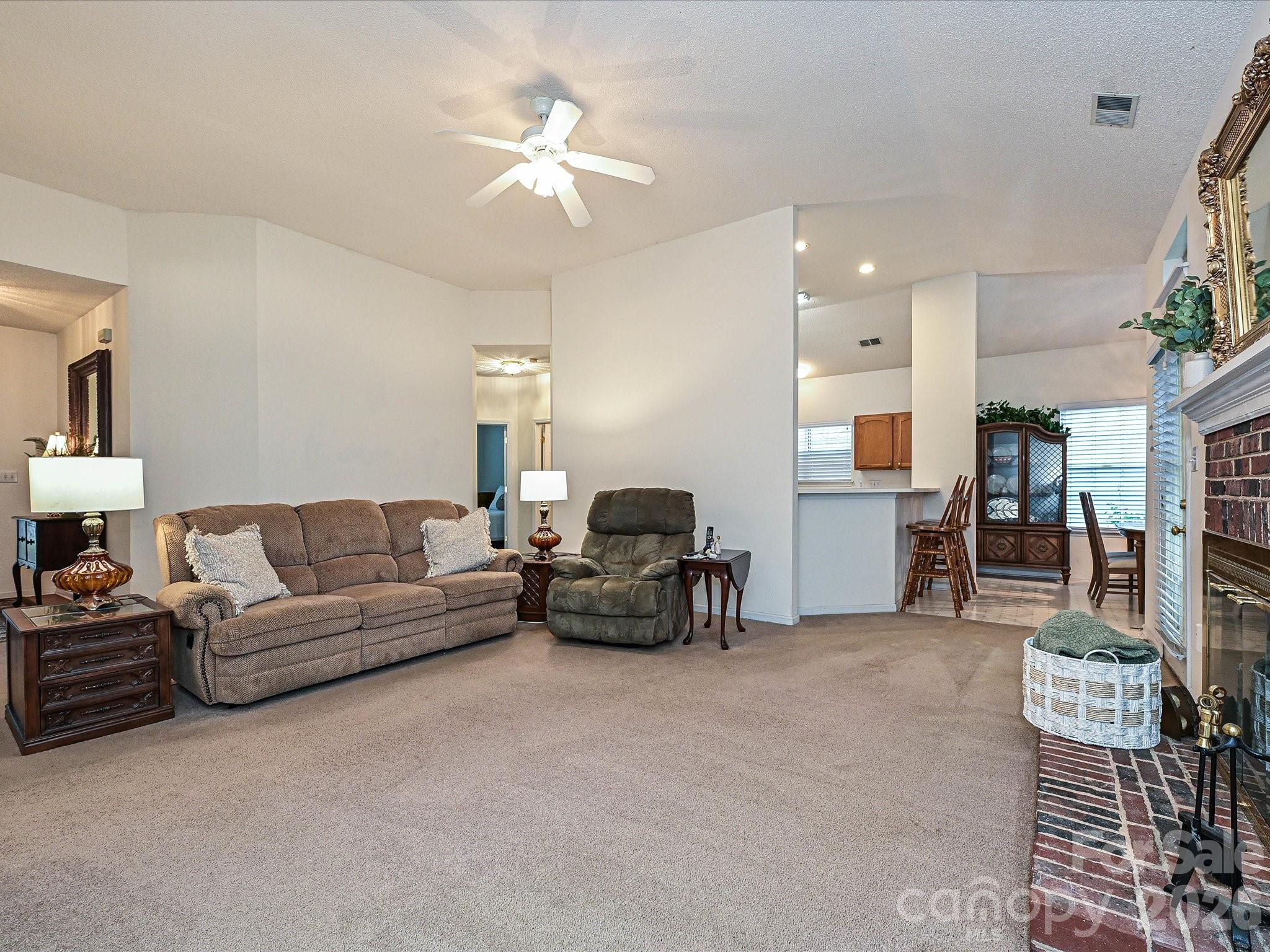 Oakdale Woods - Residential