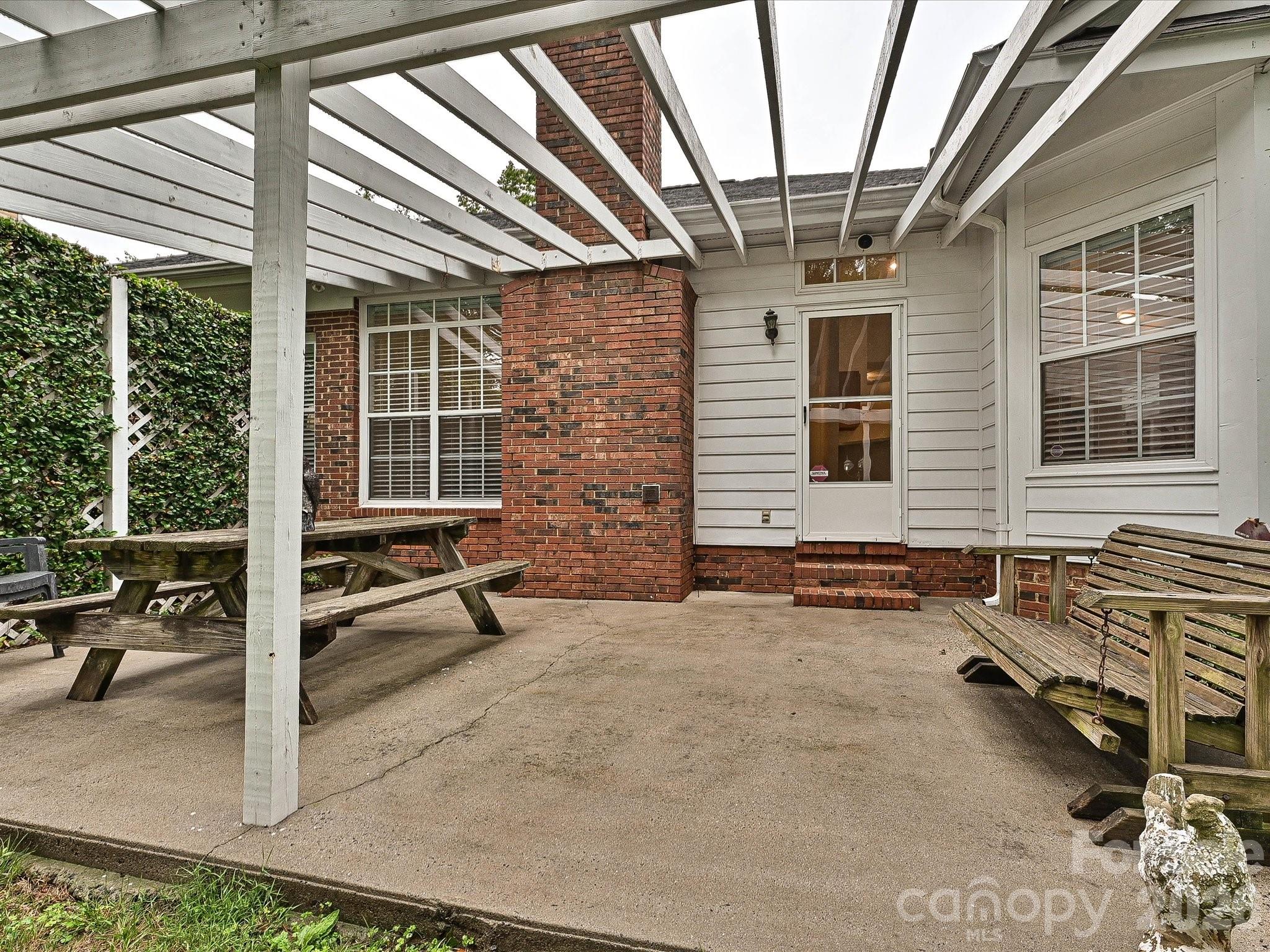 Oakdale Woods - Residential