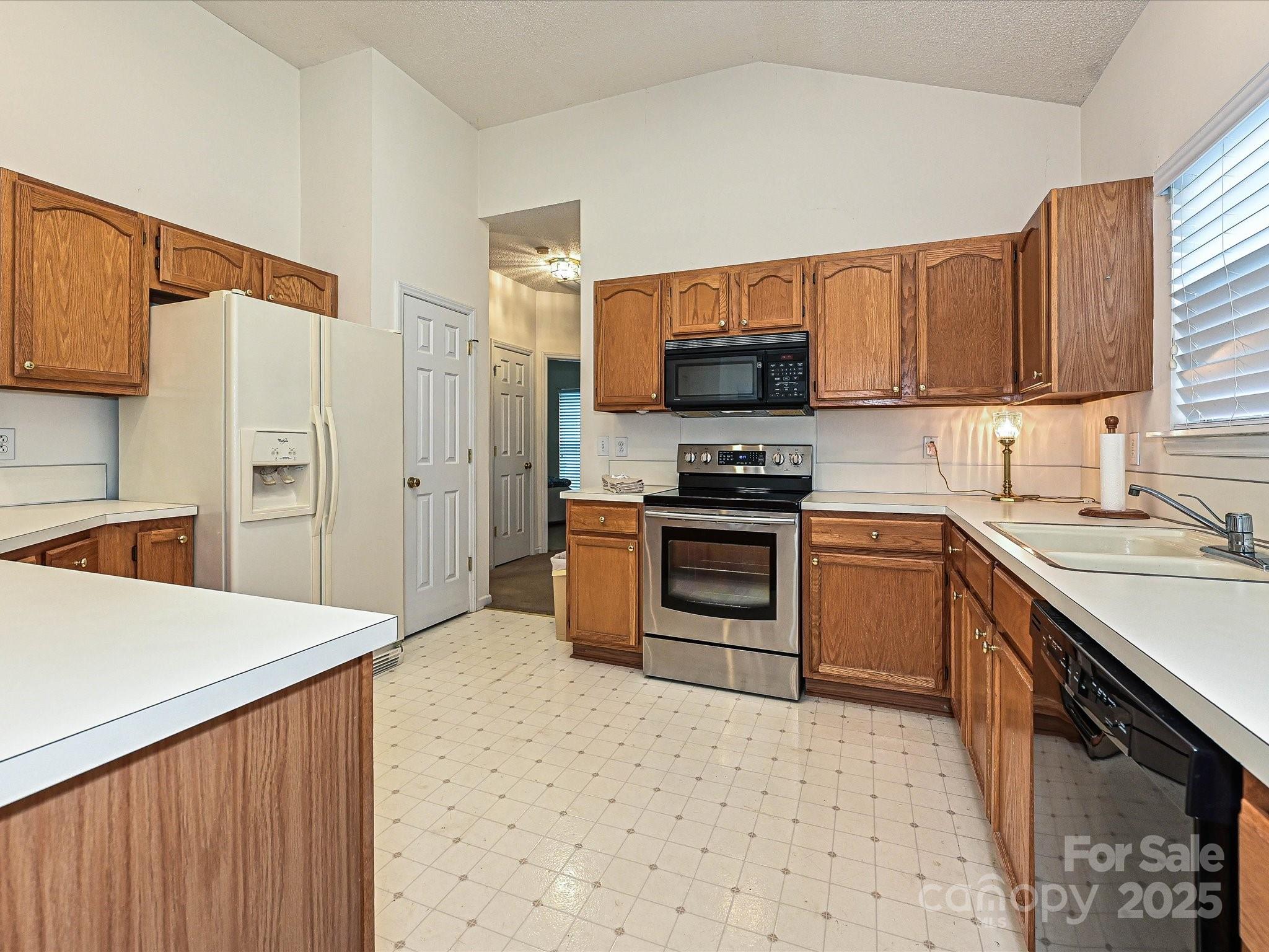 Oakdale Woods - Residential