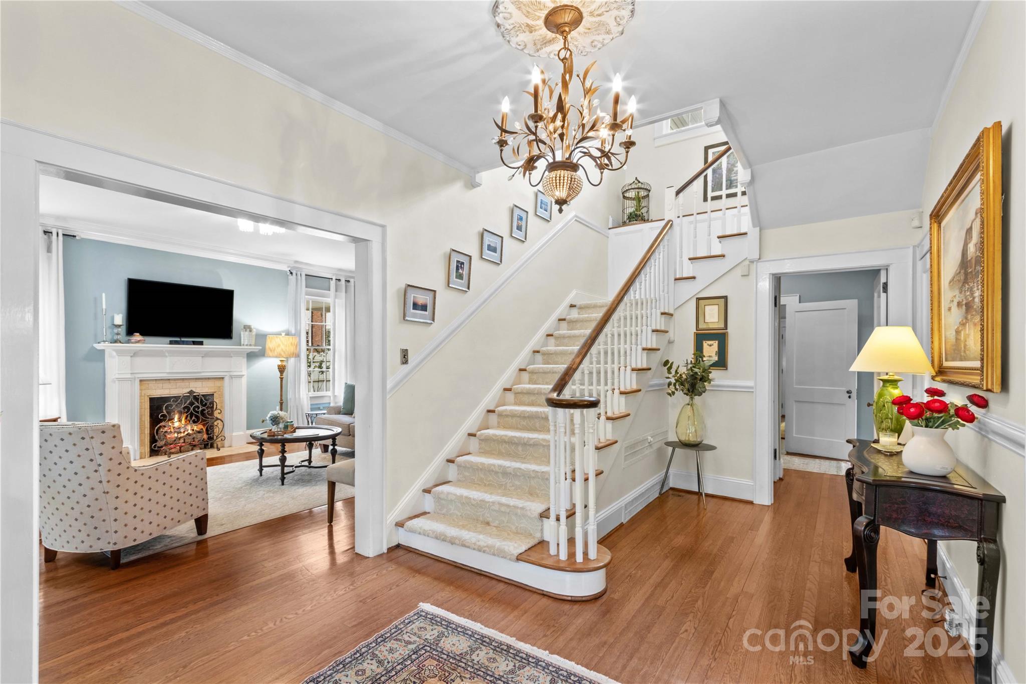 117 N Mulberry Street