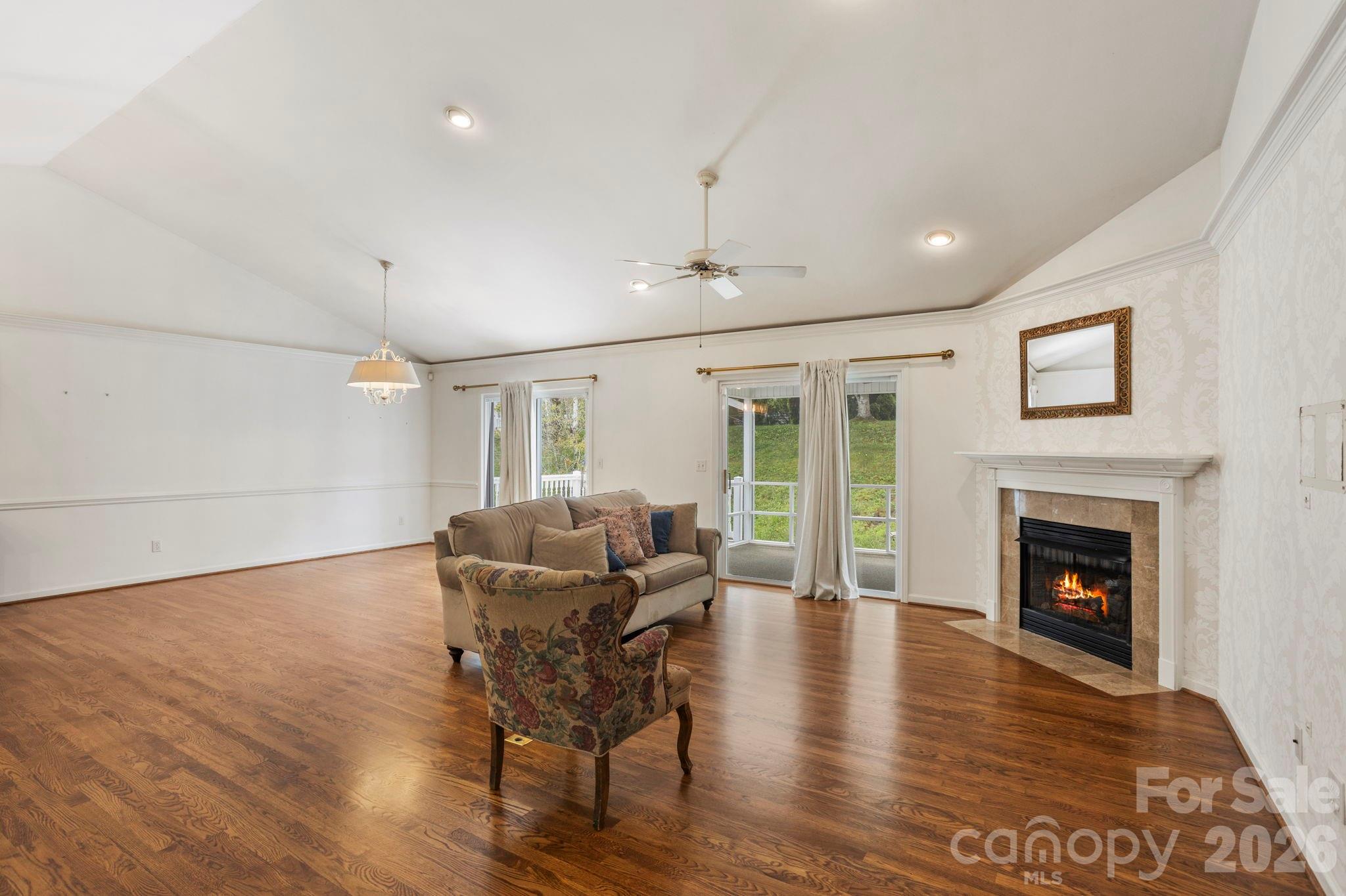 315 Charlestown Drive