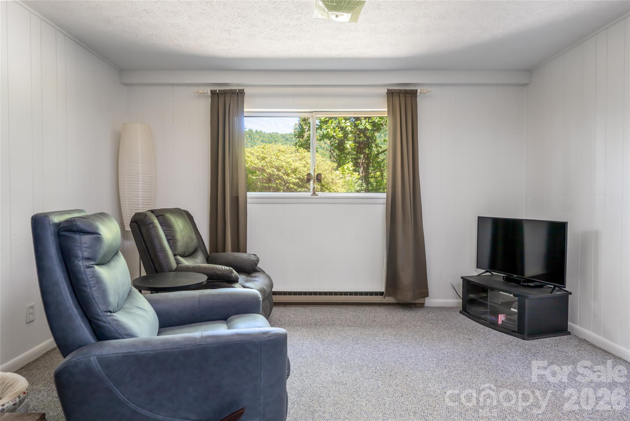 1 Beaverdam Knoll Road