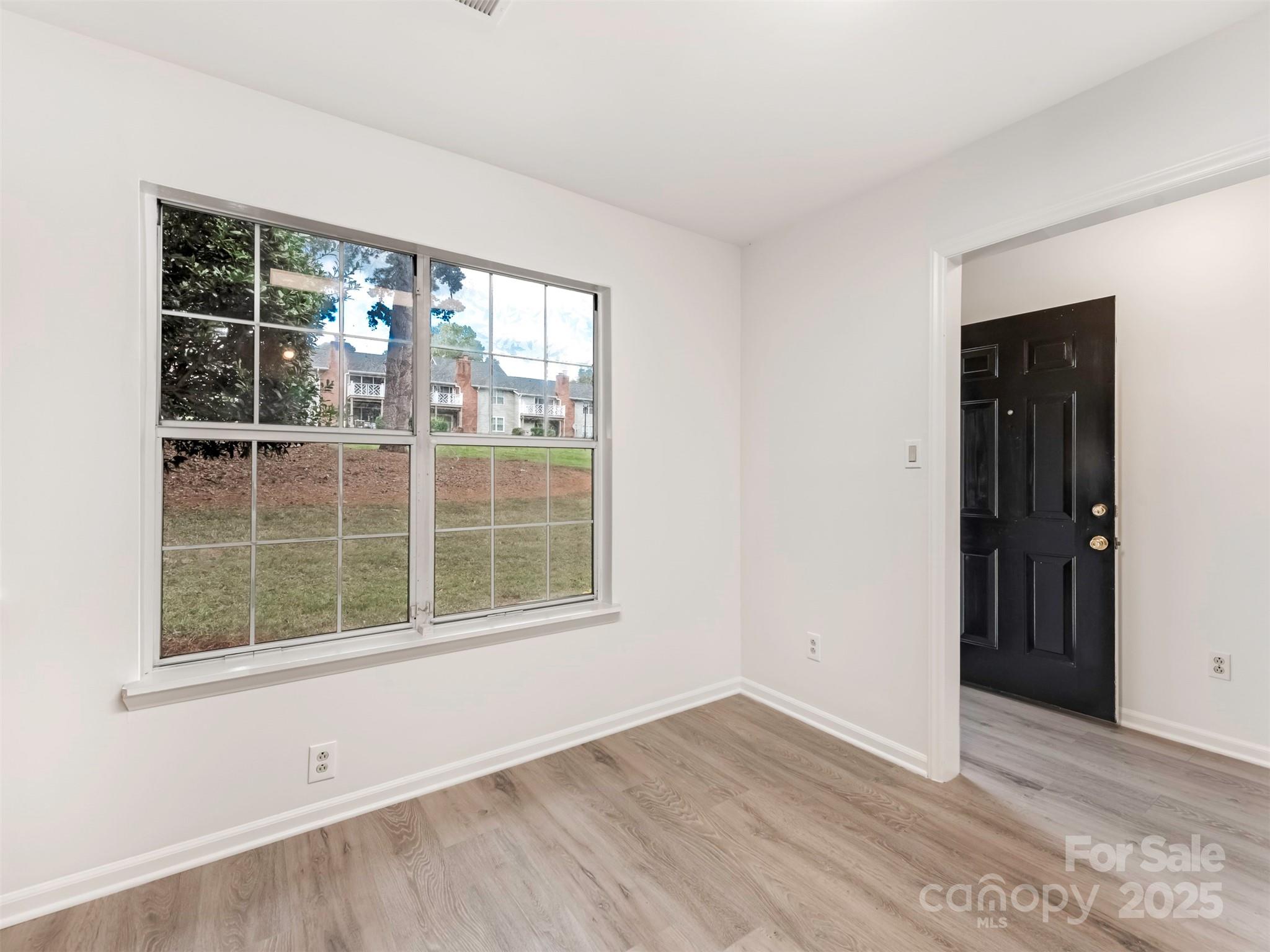 2851 Iron Gate Lane