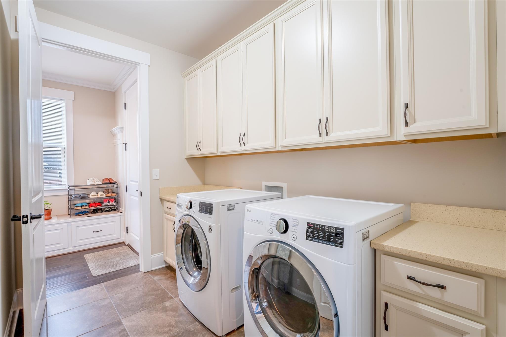 Riverwalk - Residential