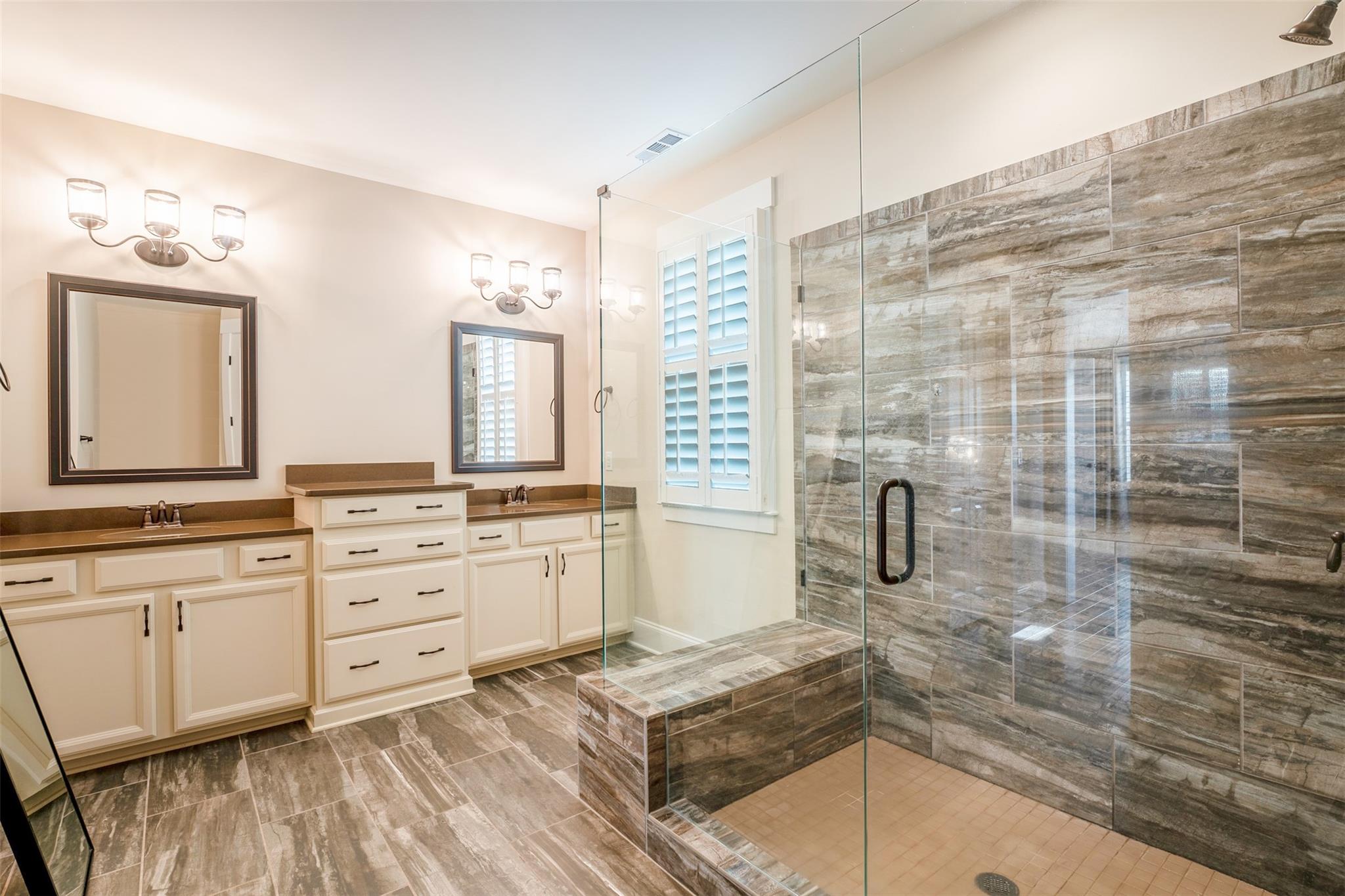 Riverwalk - Residential