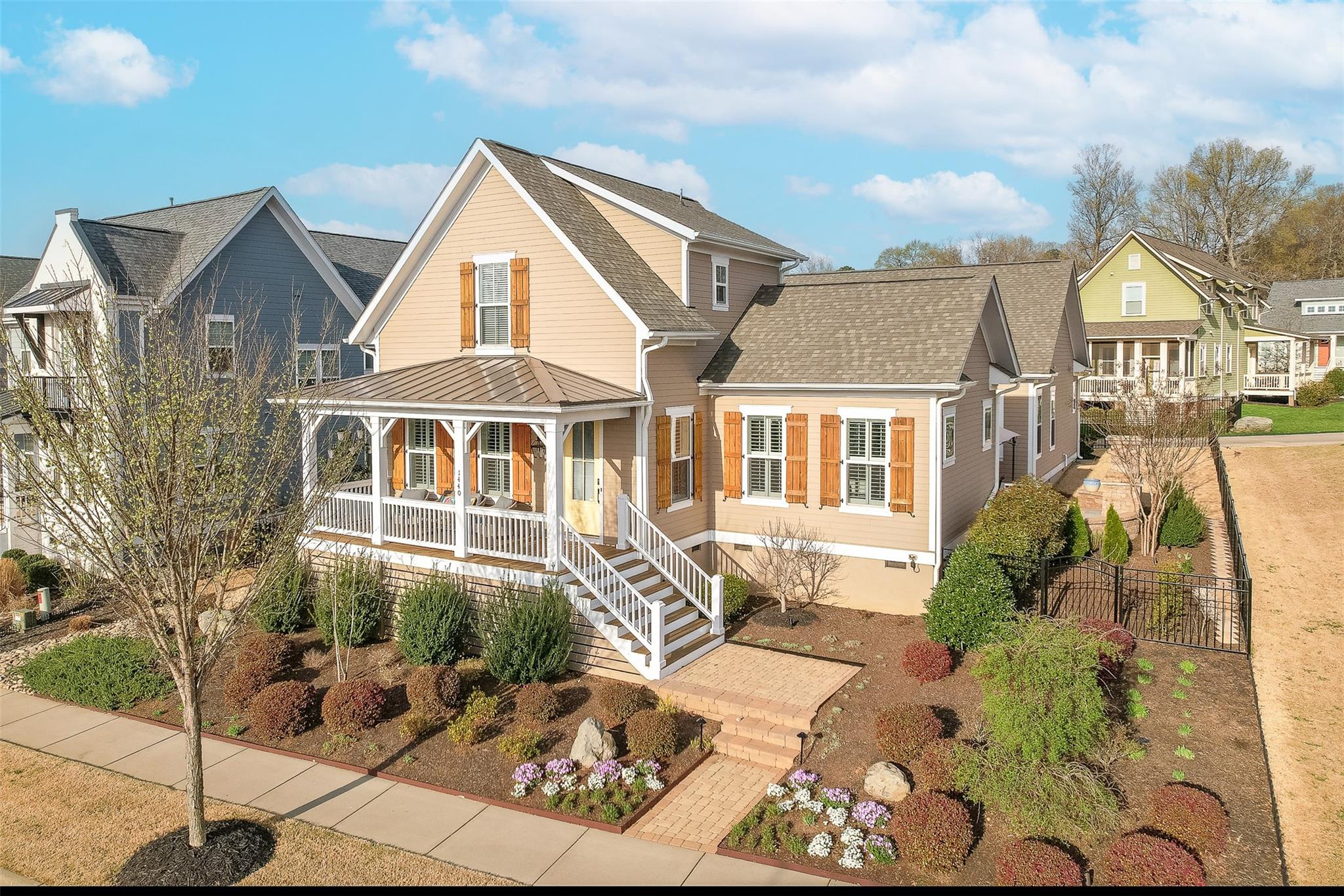 Riverwalk - Residential