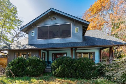 Photo of 302 Iron Ridge Loop, Asheville, NC 28806 (MLS # 4321229)