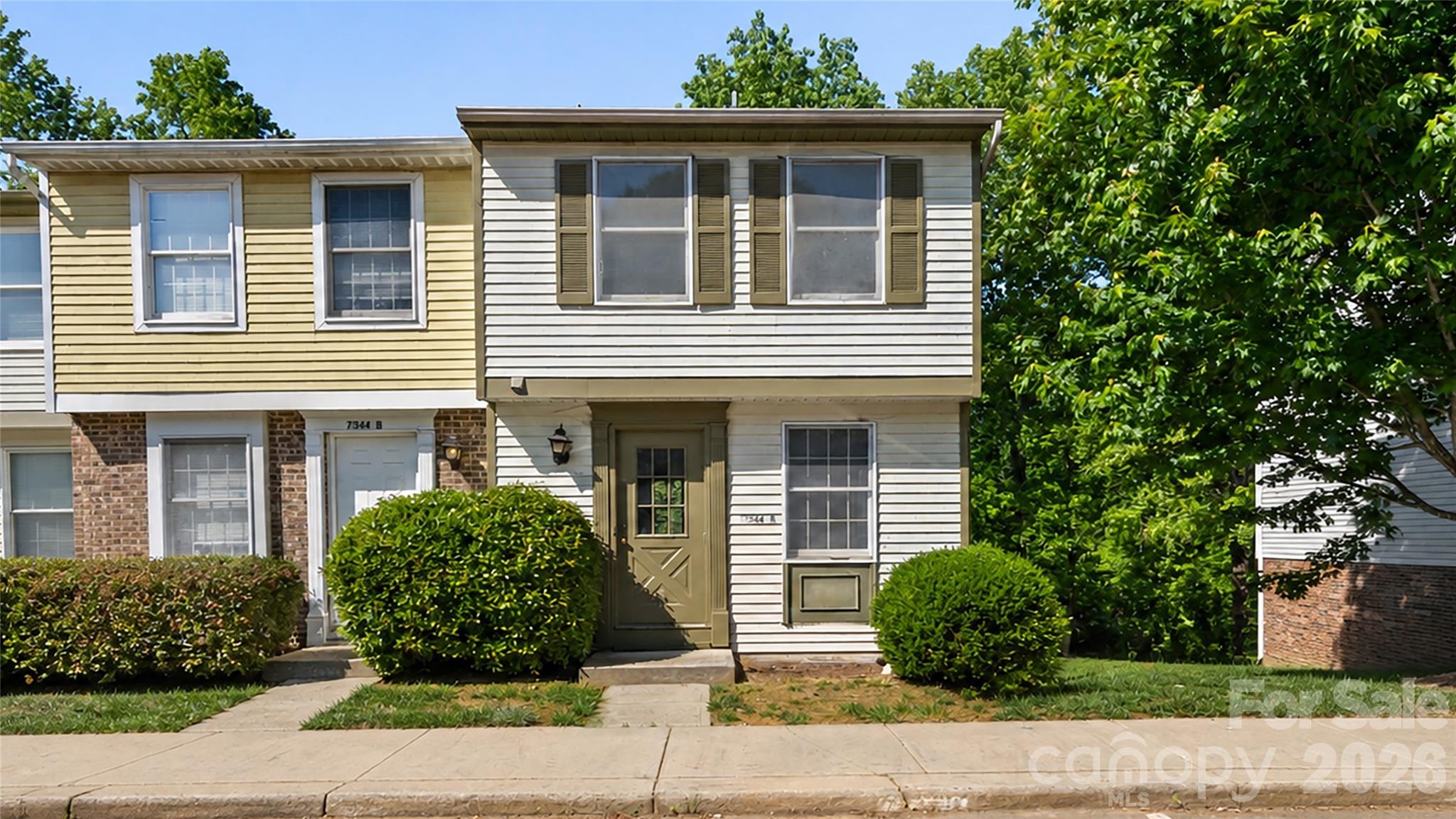 Waterford Townhomes - Residential