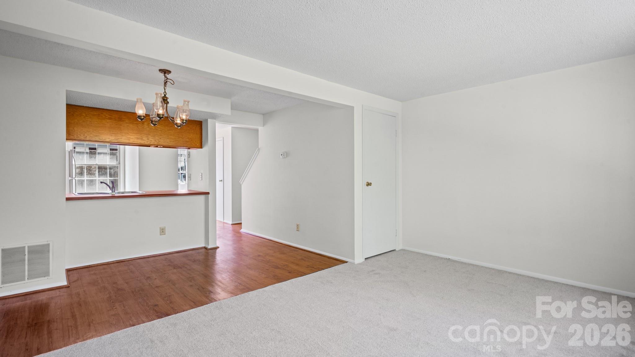 Waterford Townhomes - Residential