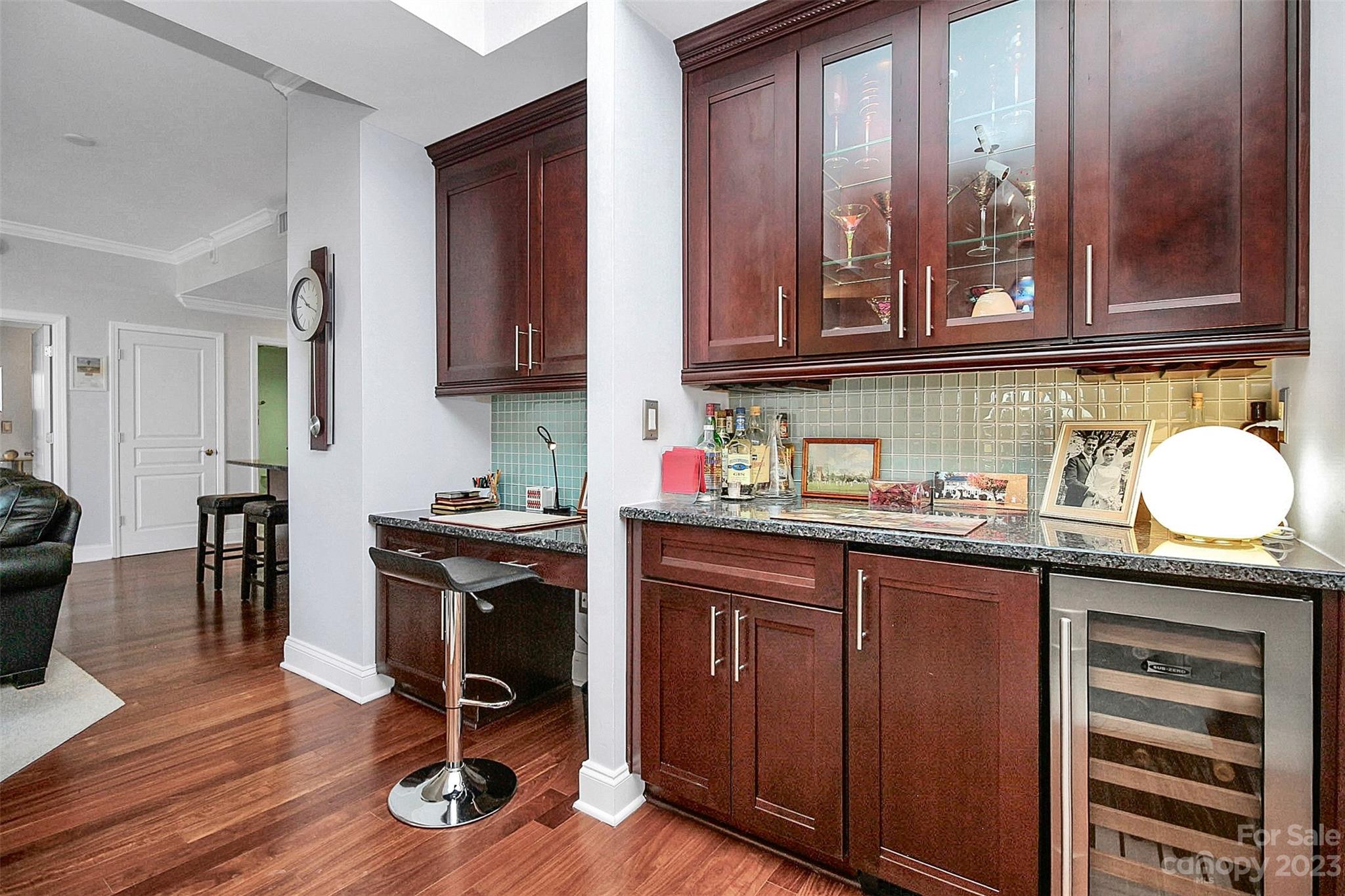 Fifth And Poplar - Residential