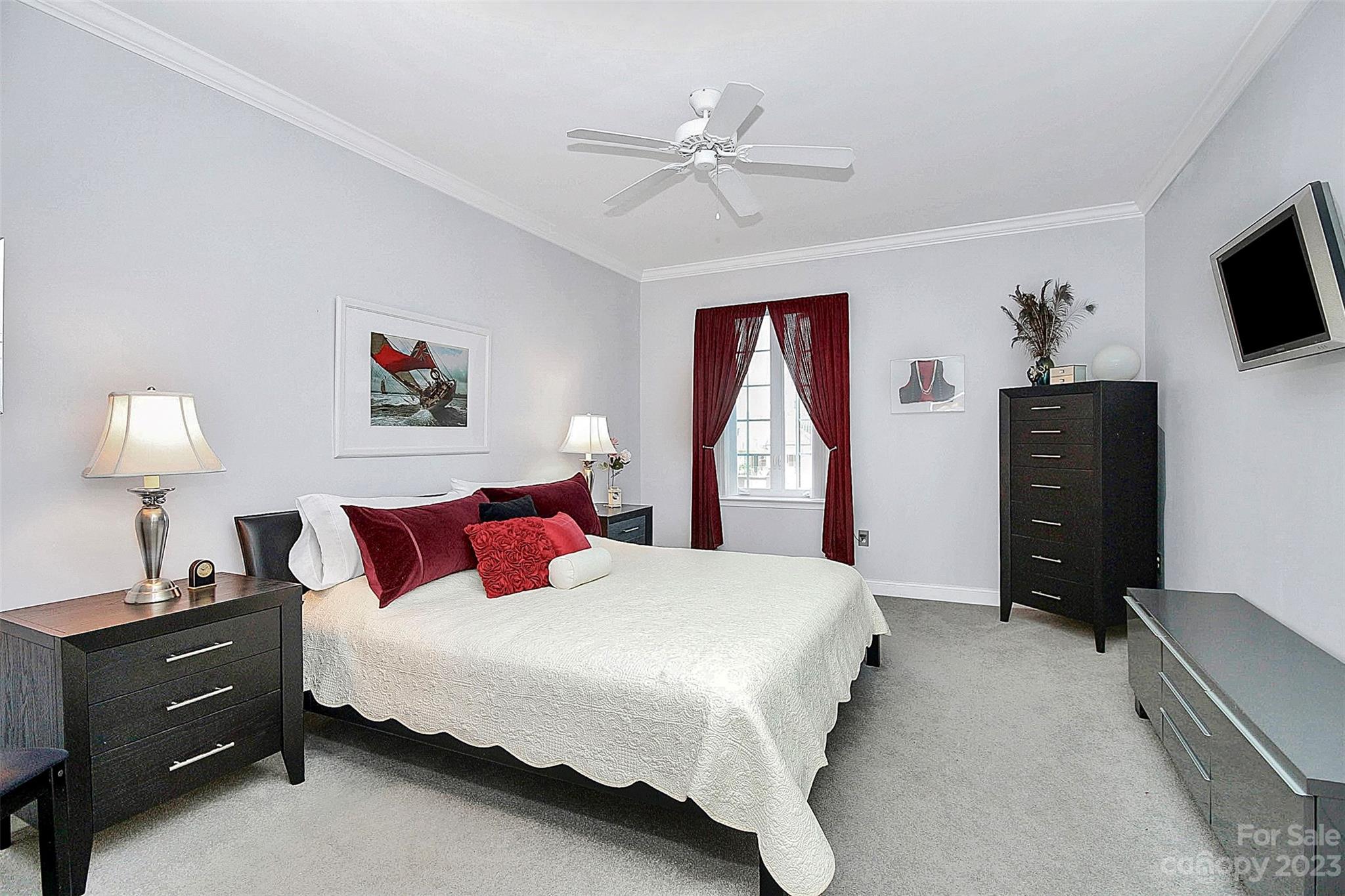 Fifth And Poplar - Residential