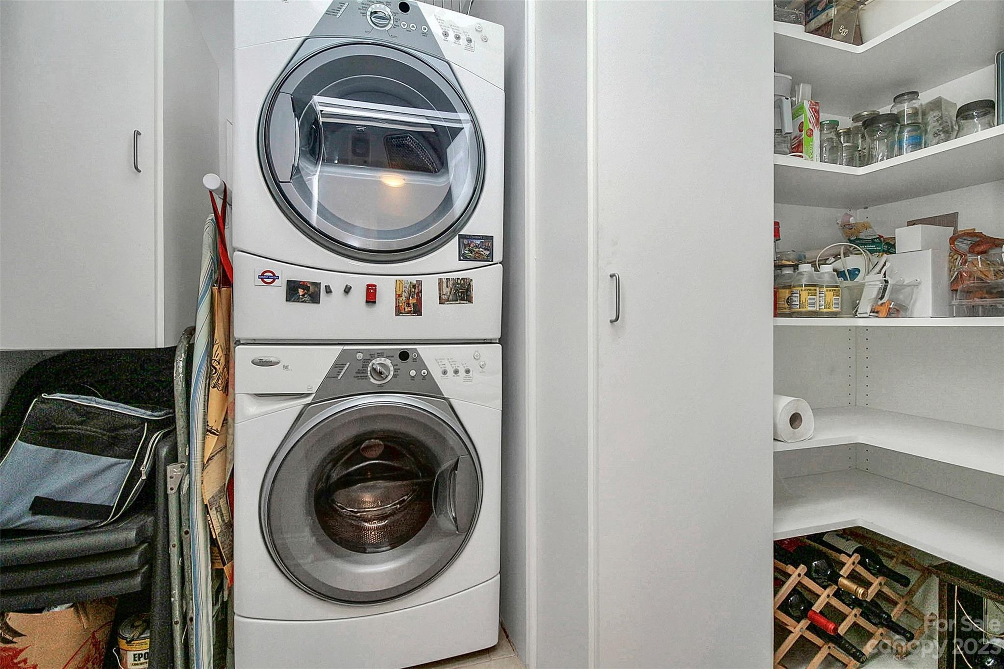 Fifth And Poplar - Residential