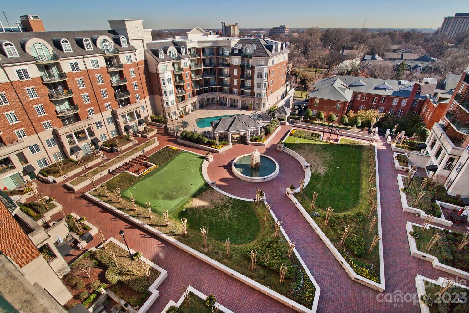 Fifth And Poplar - Residential