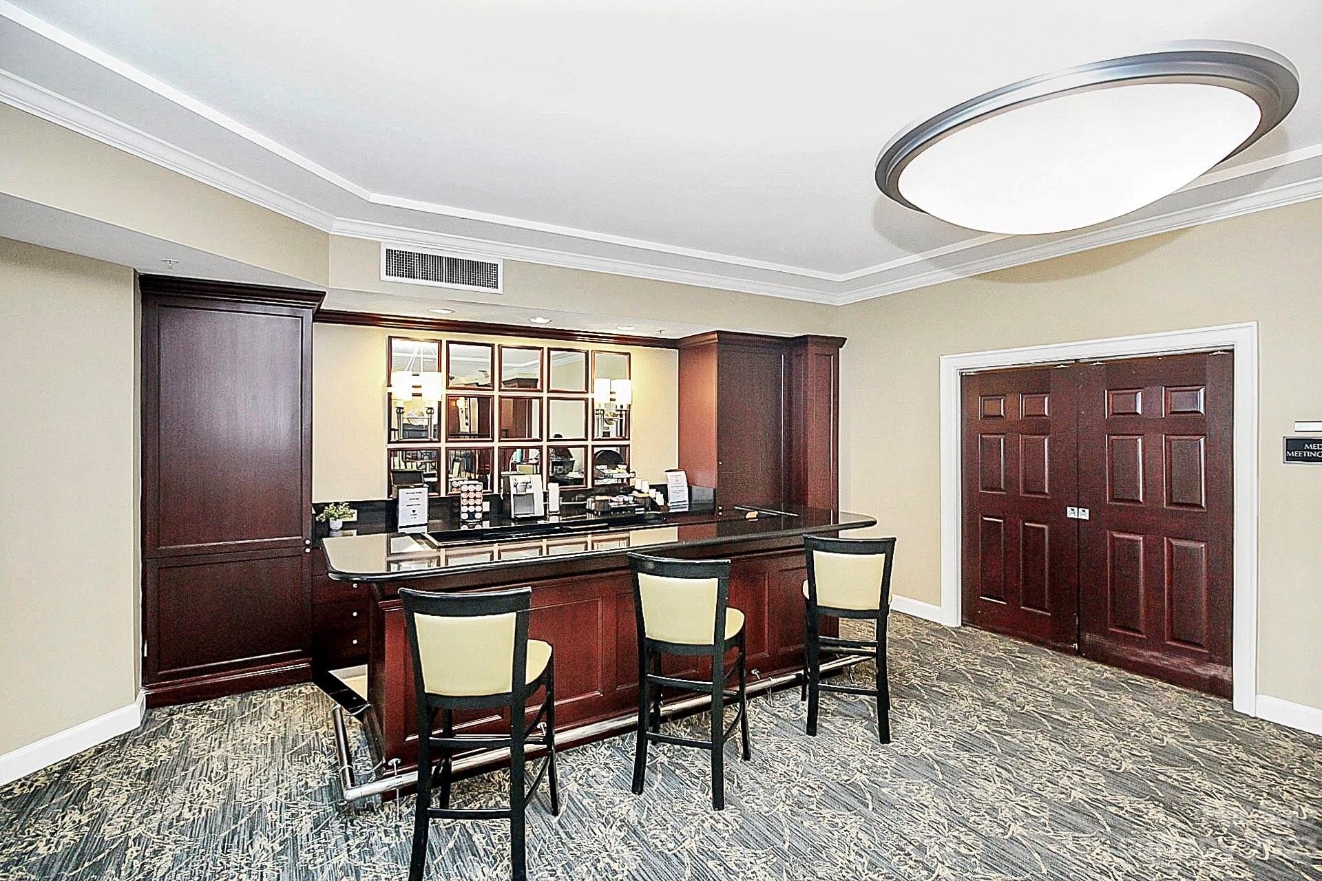 Fifth And Poplar - Residential