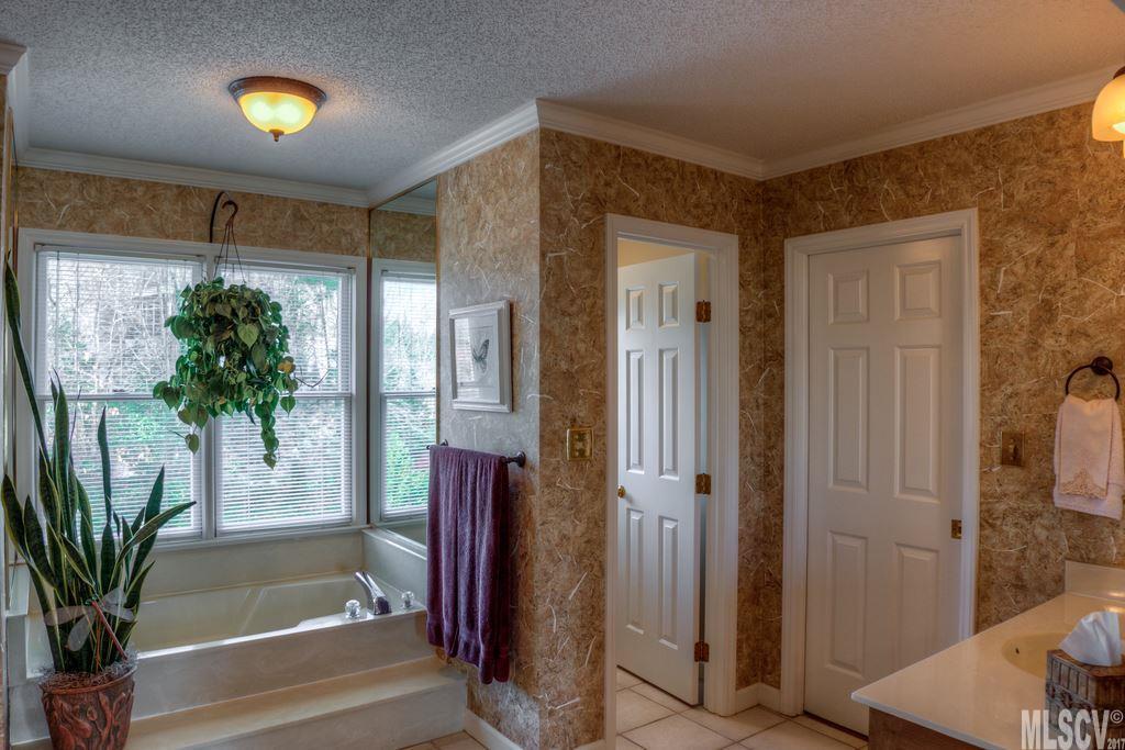 Laurel Forest - Residential