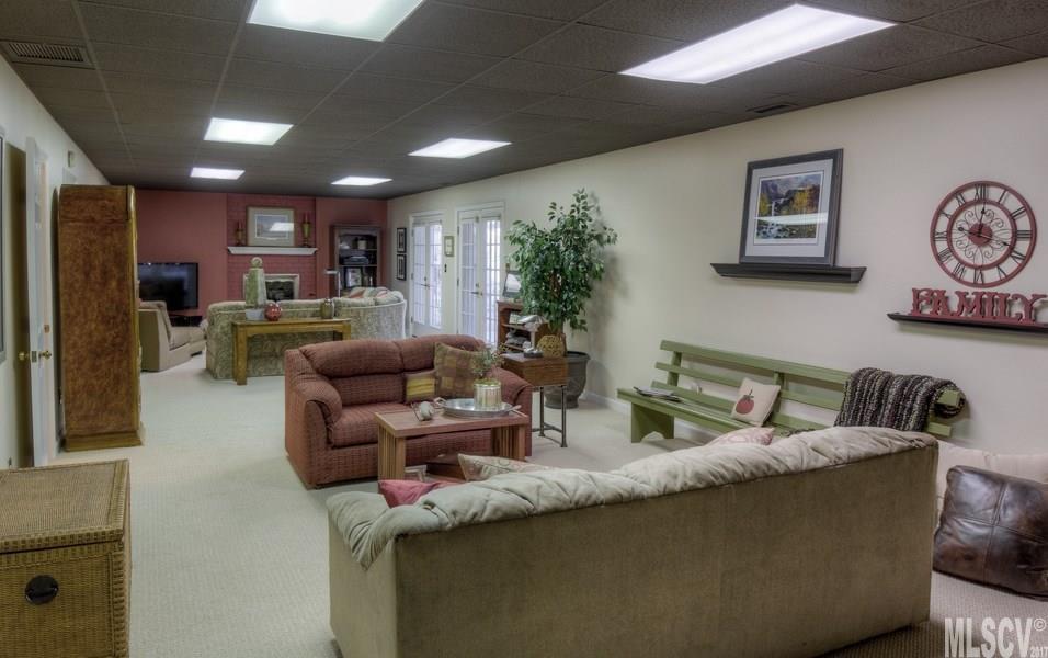 Laurel Forest - Residential