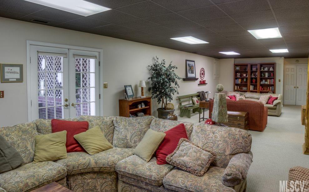 Laurel Forest - Residential