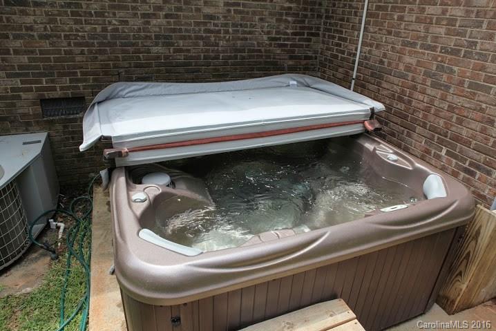 Cedars West - Residential