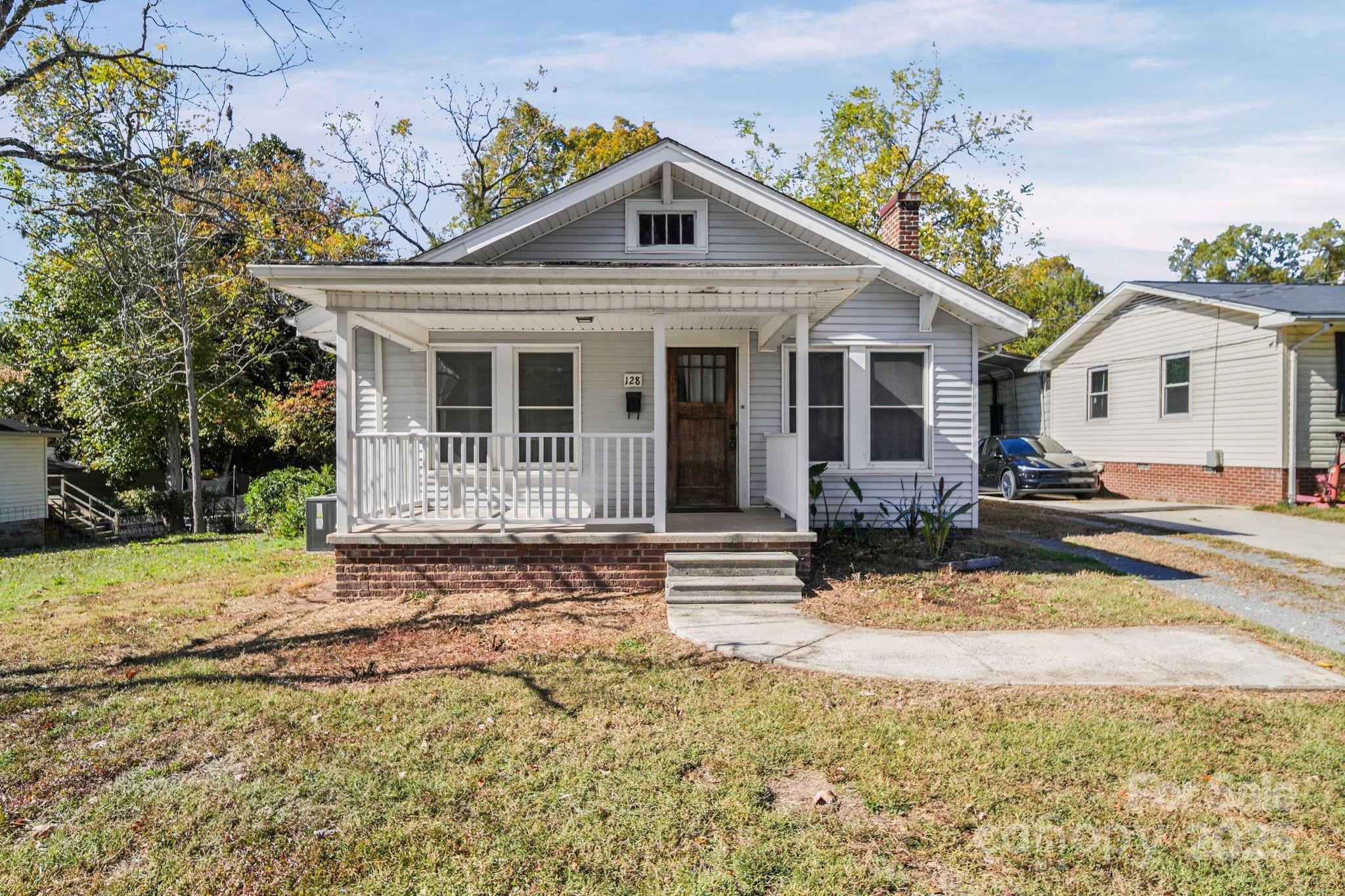 128 Harwood Street