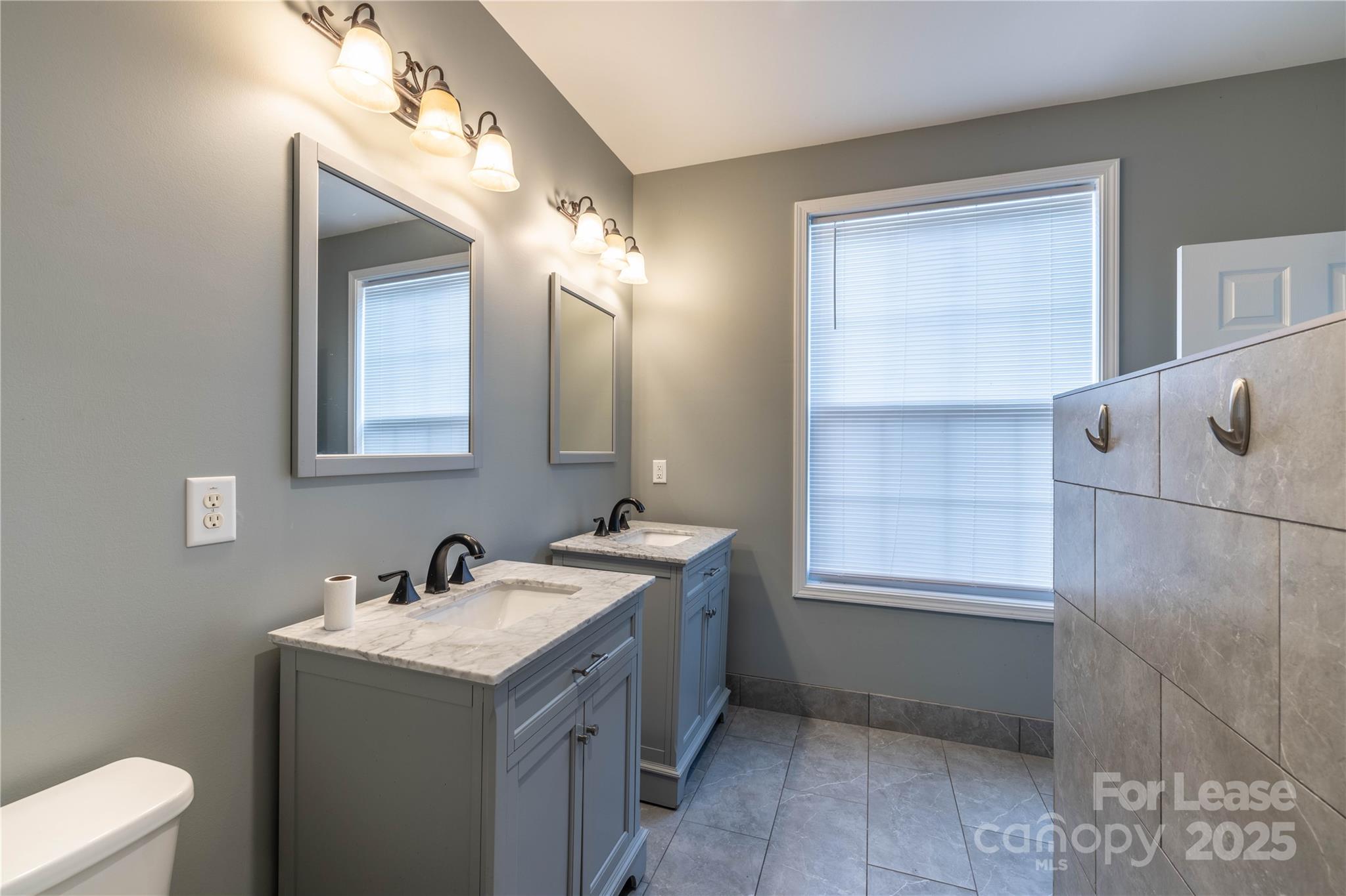 Woodrun - Residential Lease